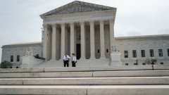 <b>Supreme Court weighs conservative plea to weaken federal agencies</b>