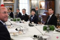 <b>Fu Zhuhui: Why is the Japanese female foreign minister called ＂Obasan＂?</b>