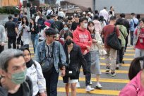 The number of people who go to Hong Kong in the Spring Festival of mainland China exce