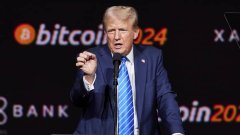 <b>Trump stops short of establishing a bitcoin strategic reserve</b>