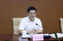 Li Yanqiang, the mayor of Guangxi and the Secretary of the Municipal Party Committee, 