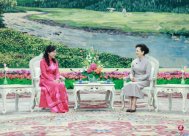 Peng Liyuan and General Secretary of the Communist Party of Vietnam, Mrs. Su Lin, Tea 